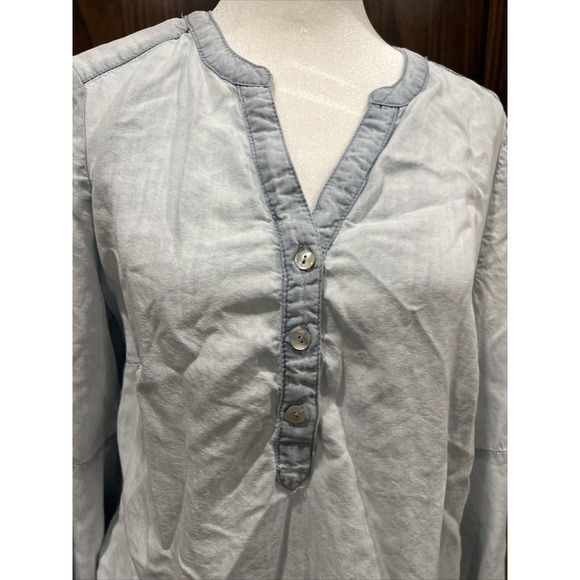 Chico Top Women 0 Small Denim Blouse Tunic‎ 3/4 Bell Sleeve V Neck Button - Picture 1 of 6